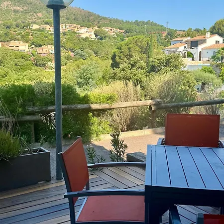 2-bedroom Golf Duplex In St Tropez شقة روكبرون-سور-أرجينس